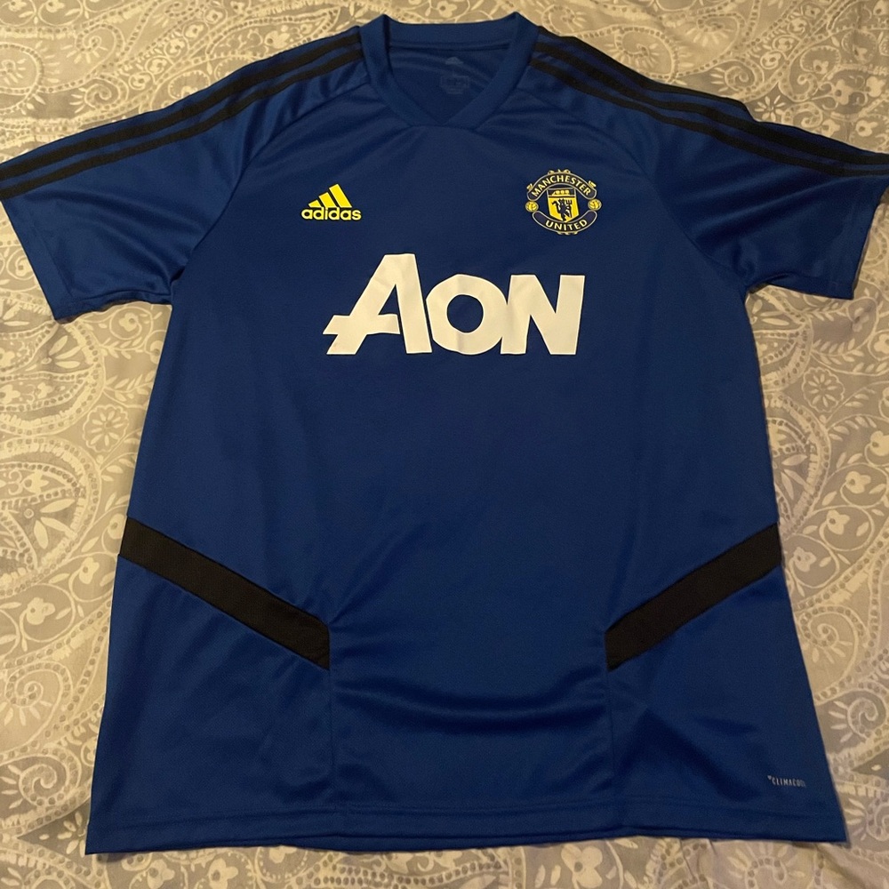 Manchester United jersey